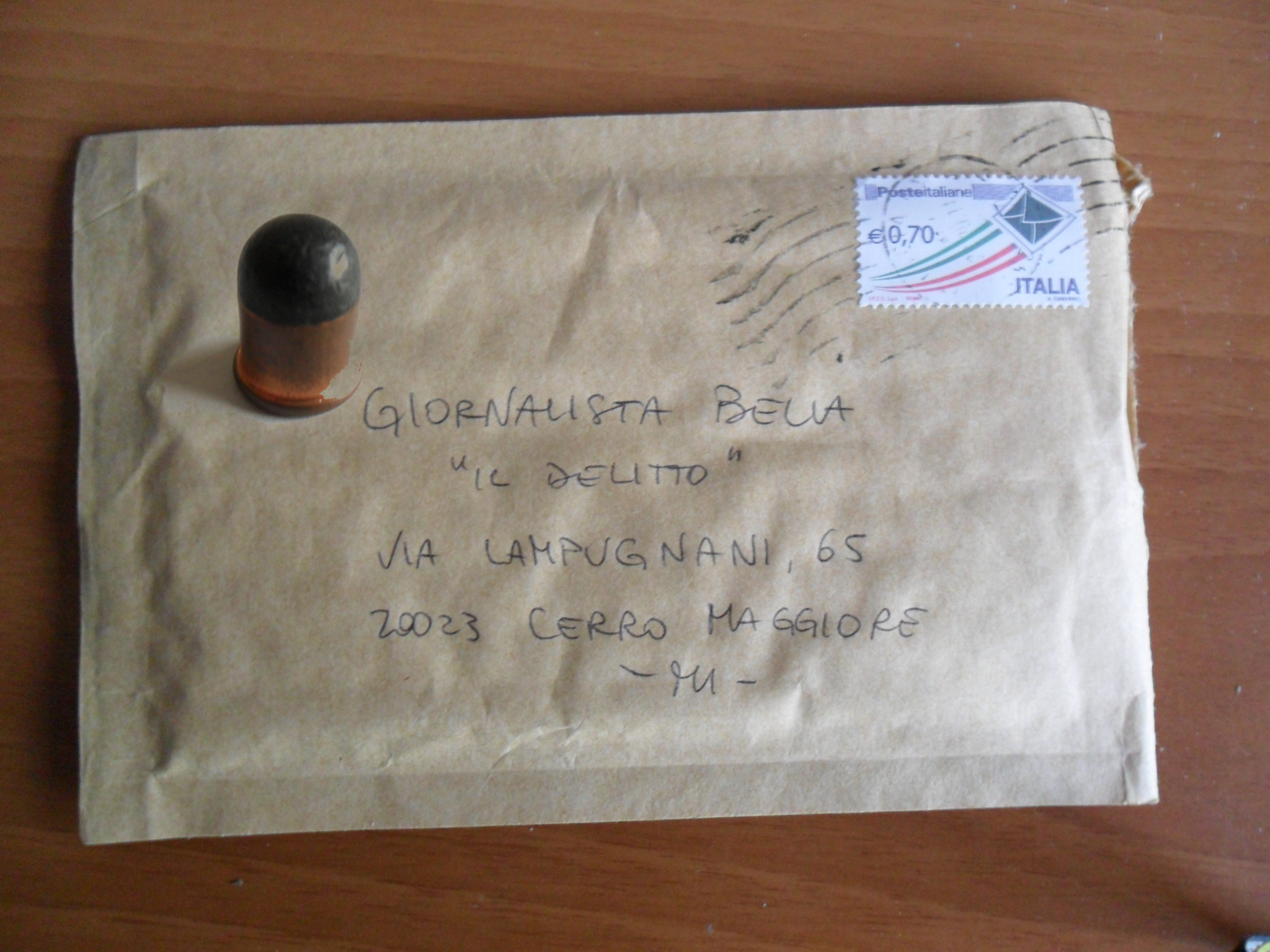 proiettile al giornalista Salvo Bella proiettile al giornalista Salvo Bella